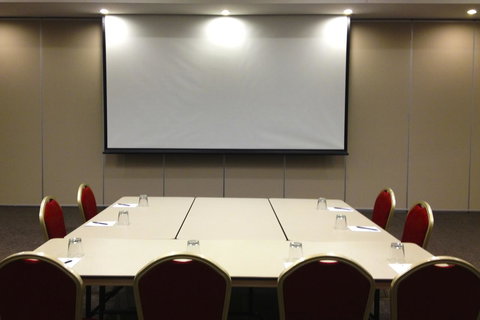 Roma Explorers Inn - New Castle Holiday 26