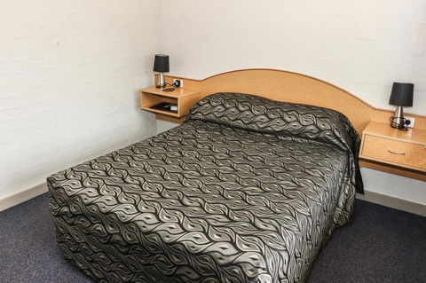Salisbury Hotel Motel - New Castle Holiday 22