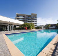 Oaks Mews - New Castle Holiday