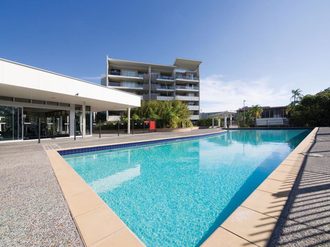 Oaks Brisbane Mews Suites - New Castle Holiday 0