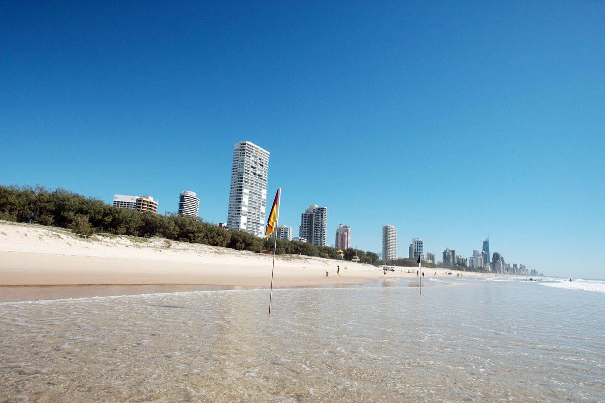 Broadbeach QLD New Castle Holiday