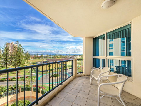 Oceana On Broadbeach - New Castle Holiday 12