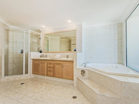 Oceana On Broadbeach - New Castle Holiday 2