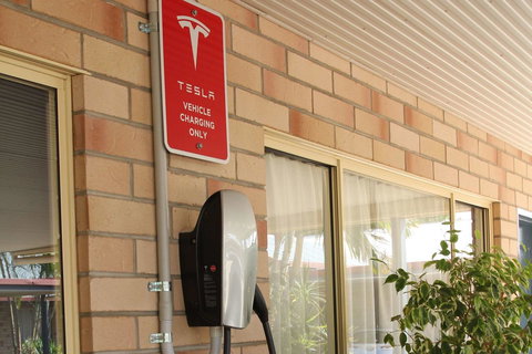 Midlander Motor Inn - New Castle Holiday 19