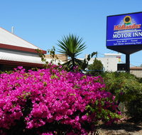 Midlander Motor Inn - New Castle Holiday