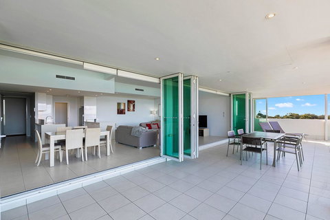 Akama Resort - New Castle Holiday 11