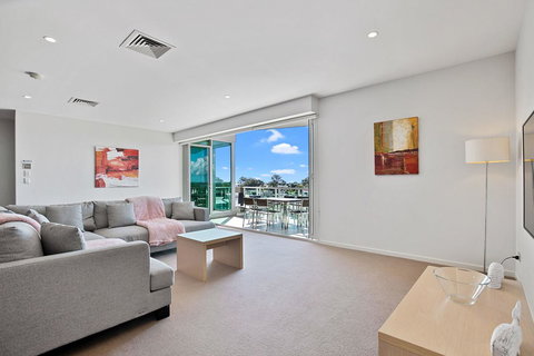 Akama Resort - New Castle Holiday 26