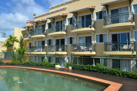 Il Palazzo Holiday Apartments - New Castle Holiday 18
