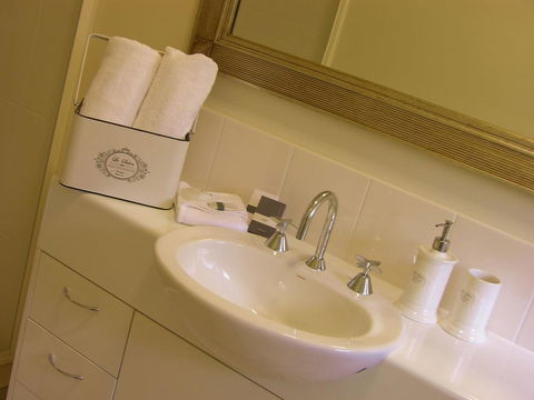 Apple Tree Cottage Montville - New Castle Holiday 19