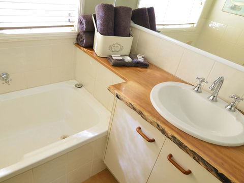 Apple Tree Cottage Montville - New Castle Holiday 10