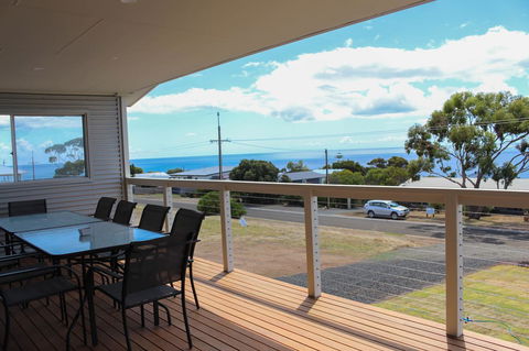 Bayview House - New Castle Holiday 16
