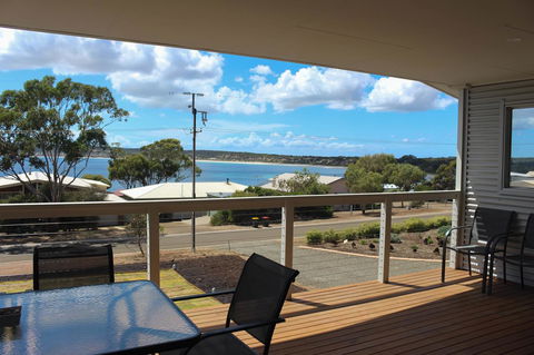 Bayview House - New Castle Holiday 0