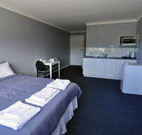 Bribie Island Square - New Castle Holiday