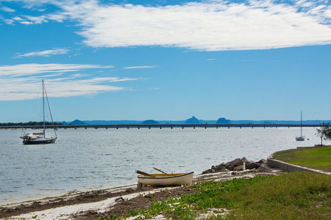 Quiet Location Across From Waterfront - South Esp, Bongaree - New Castle Holiday 14