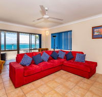 Fantastic Views from this top floor unit - New Castle Holiday
