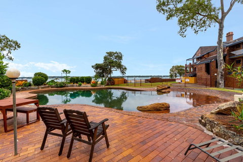 Spacious Family Unit With Incredible Views. - New Castle Holiday 4