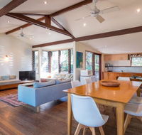 Laguna House - New Castle Holiday