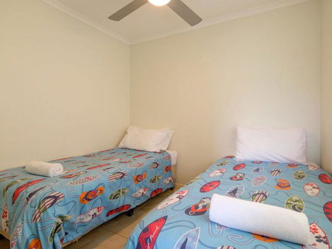 Mooloomba Five - New Castle Holiday 9
