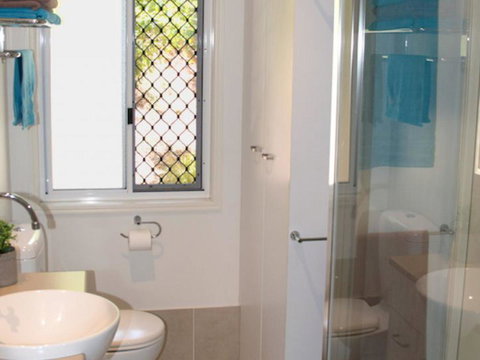 Sandcastles On Main - New Castle Holiday 5