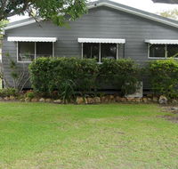 Amity Beach House - New Castle Holiday