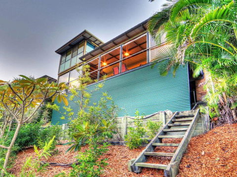Belle Vue Beach House By Discover Stradbroke - New Castle Holiday 26