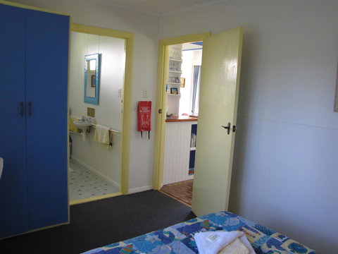 King Island Accommodation Cottages - New Castle Holiday 29