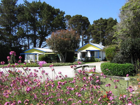 King Island Accommodation Cottages - New Castle Holiday 5