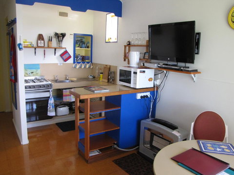 King Island Accommodation Cottages - New Castle Holiday 37