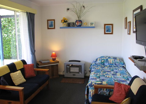 King Island Accommodation Cottages - New Castle Holiday 31