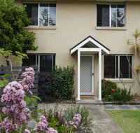 'Sandy Bottoms' with WiFi just Moments from Beach - New Castle Holiday