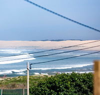 'Walk on Birubi' 1/40 Ocean Ave - Pet Friendly WIFI Boat Parking  Water Views - New Castle Holiday