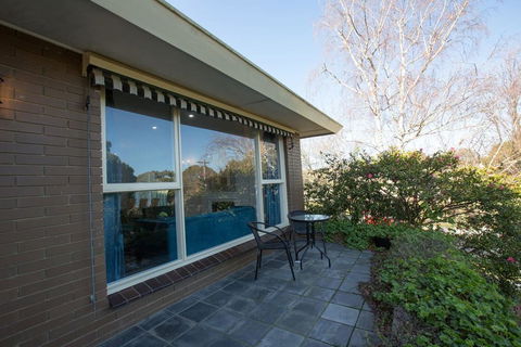 , , , Alice Wonderland, , ,  In 4 Beds House - New Castle Holiday 1
