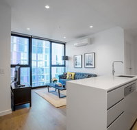  HollywoodDream2Bd2Bth lv38 Free tram Mel CBD - New Castle Holiday