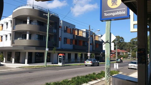 0ne Master In 3 Br. Apartment - New Castle Holiday 0