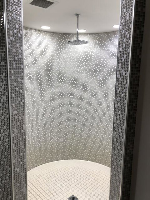 1 Bedroom Gym Pool Sauna Car Park - New Castle Holiday 3