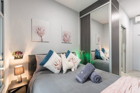1 Private Double Bed With En-Suite Bathroom In Sydney CBD Near Train UTS DarlingHar&ICC&C Hinatown - SHAREHOUSE - New Castle Holiday 1