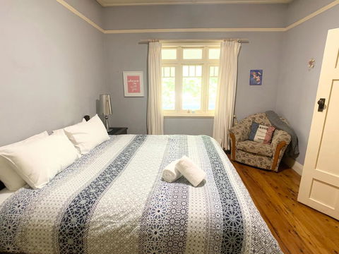 123 Hill St, Heart Of Orange, Double Brick - New Castle Holiday 3