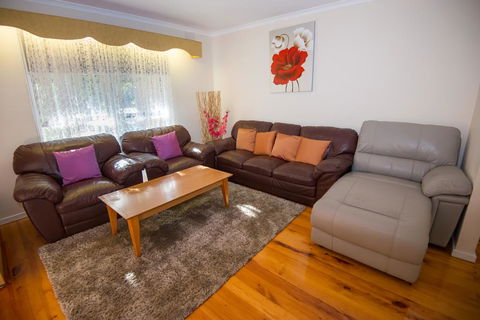 14 Bunker Crescent - New Castle Holiday 0