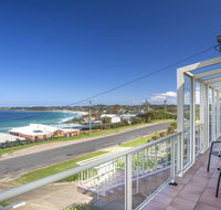 143 Mitchell Pde - Magnificent Outlook - New Castle Holiday