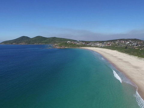 18 Cliff Road - New Castle Holiday 1