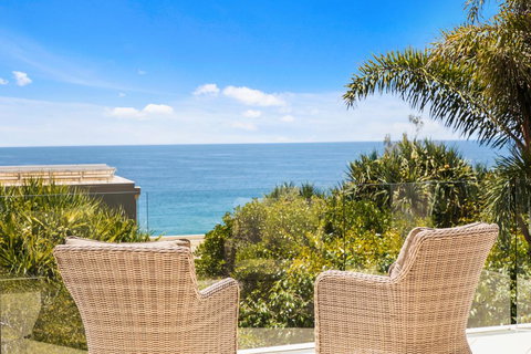 19 Ross Crescent - New Castle Holiday 0