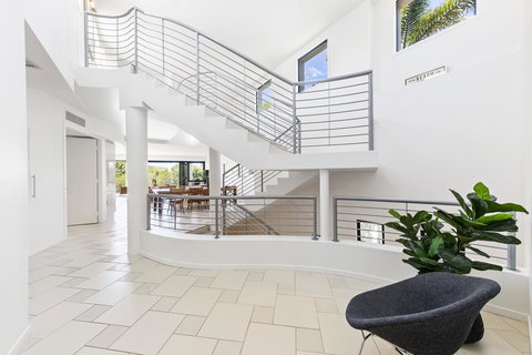 19 Ross Crescent - New Castle Holiday 3