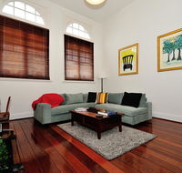 1904 - Central historic 1 bedroom apartment - New Castle Holiday