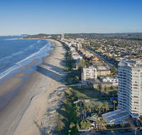19th Avenue on the Beach - New Castle Holiday