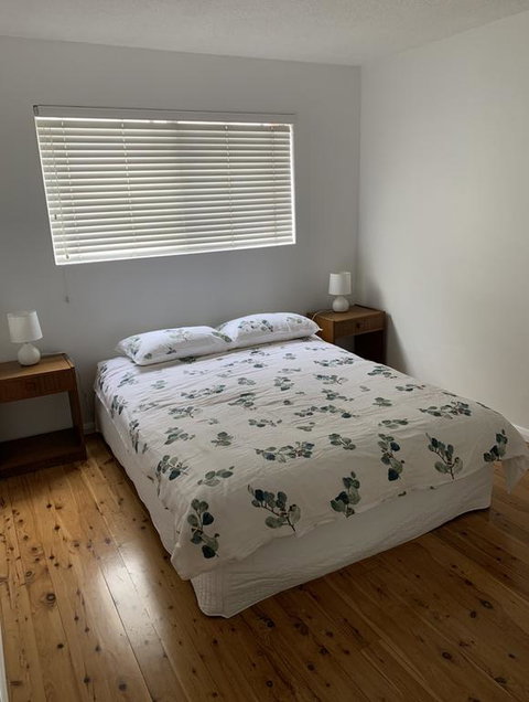 2 Bed Bar Beach Apartment - Stroll To Beach & Cafes, Supermarket Apartment 6 - New Castle Holiday 3