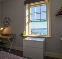 2 Bedroom Harbour View at the Rocks heart of CBD - New Castle Holiday