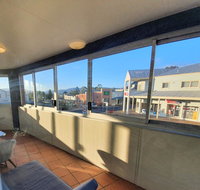 20 Lakeview Plaza - New Castle Holiday