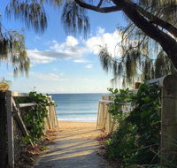 20 Steps to the Sand - New Castle Holiday