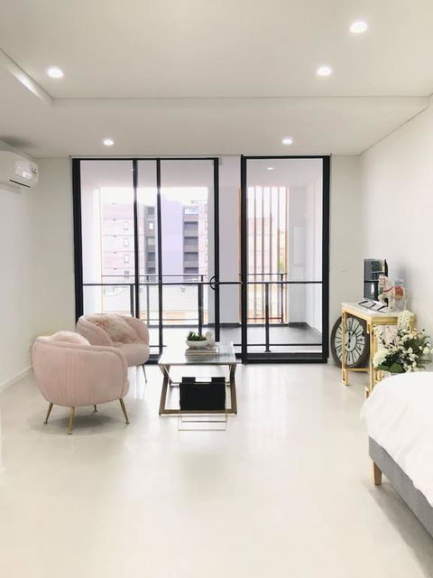 206 Kalina Apartments 1 Bedroom - New Castle Holiday 3