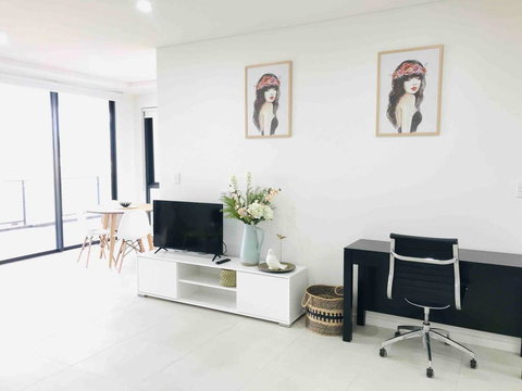 208 Kalina Apartments 2 Bedrooms - New Castle Holiday 1